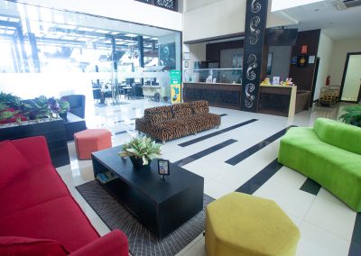lobby 1.jpg